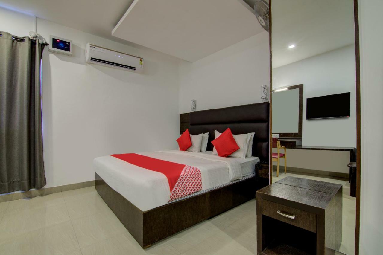 Hotel Sai International Chennai Ngoại thất bức ảnh